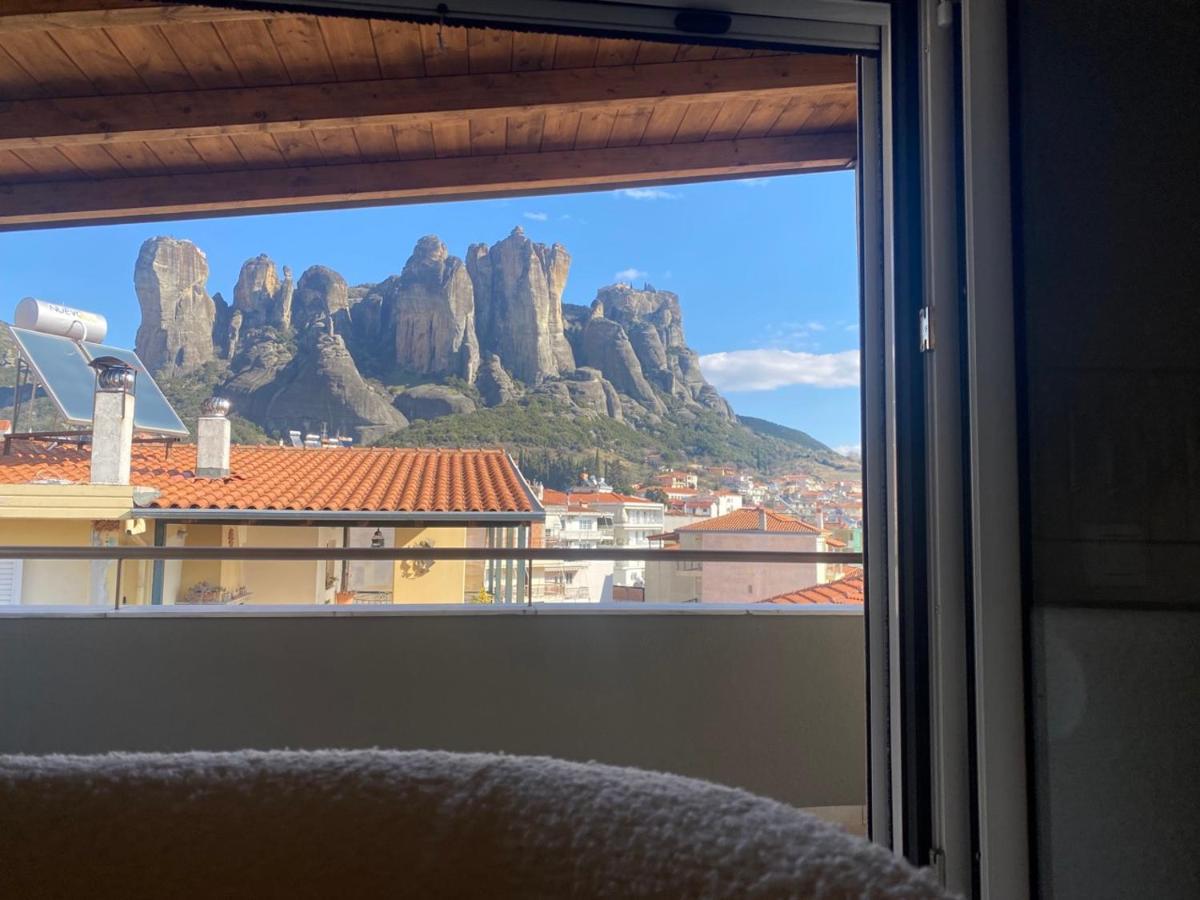 Rock State View - Unique Overlooking Meteora Flat 卡兰巴卡 外观 照片
